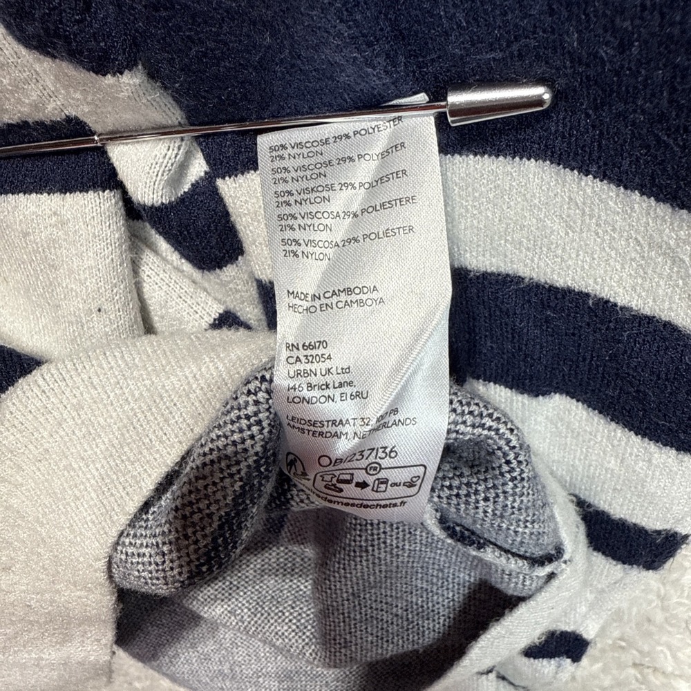 Anthropologie Maeve Women's Sweater M Striped Knit Pullover Navy White Soft Cozy - Picture 6 of 10